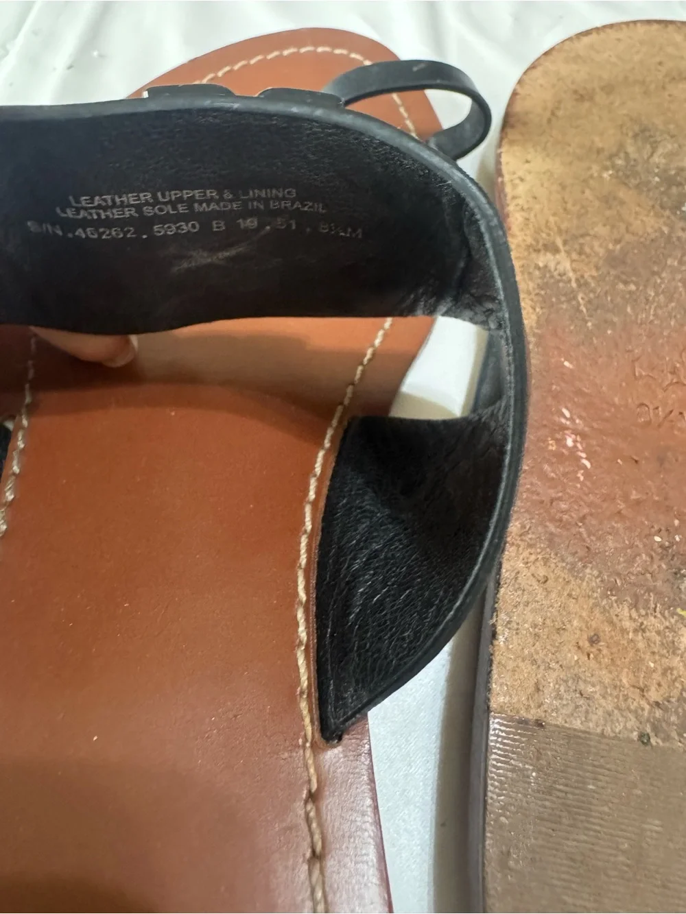 Tory Burch Black Leather Slide Sandals with Toe Loop size 8.5